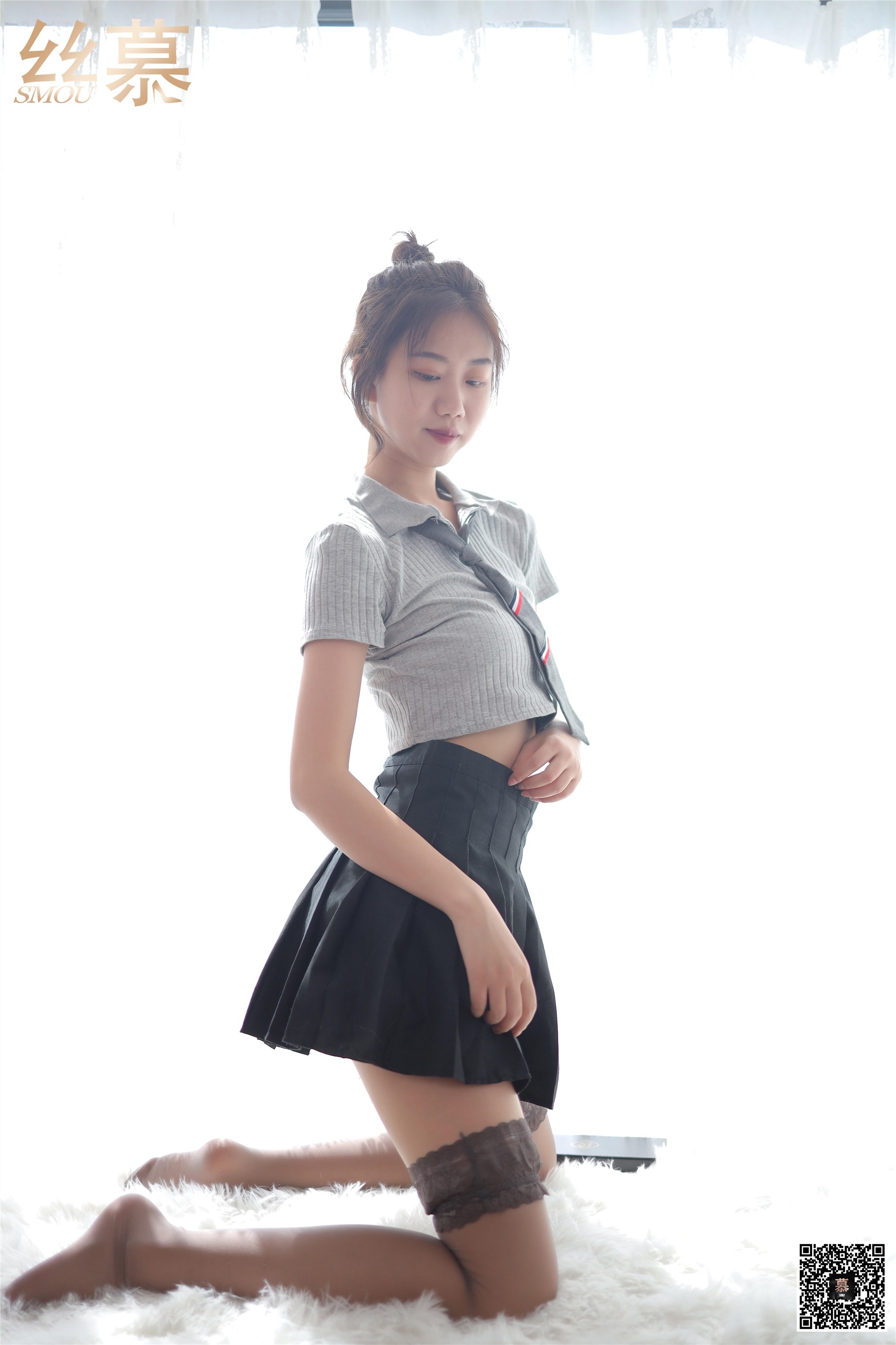 丝慕写真 特写集 TX041《缠在腿上的双丝诱惑-米朵》